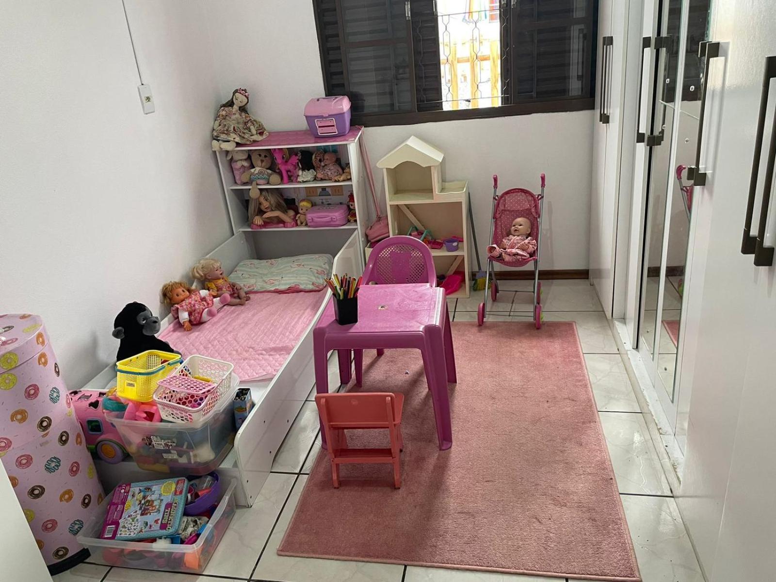 Casa Em Com Piscina